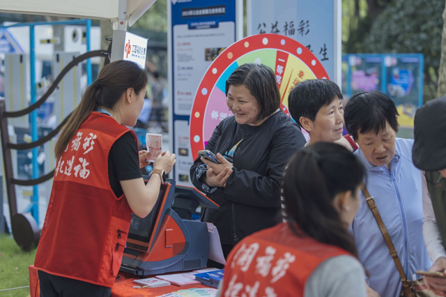 e4e8b2b37t27828eaab353ea1daf954a_副本.jpg e4e8b2b37t27828eaab353ea1daf954a_副本.jpg